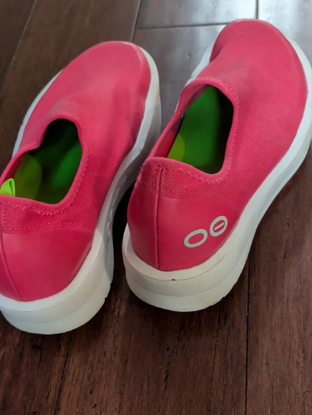 OOFOS Women's Slip-On Sneakers in Bright Pink with White Sole - Picture 10 of 14